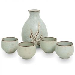 Conjunto de saquê com jarro "sushun"