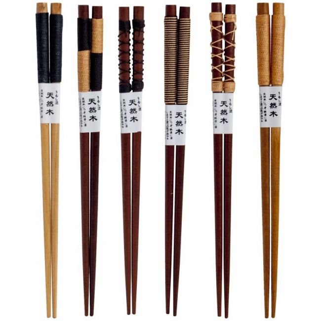 "Palitos de dente marrons - vários modelos".1 par