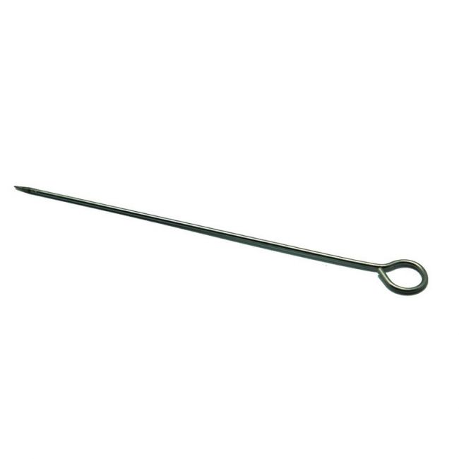 Agulha de pato lacado. Medida: 23 cm