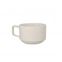 Xícara de café curta em porcelana "branca".