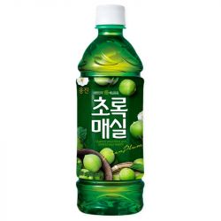 Bebida de ameixa verde