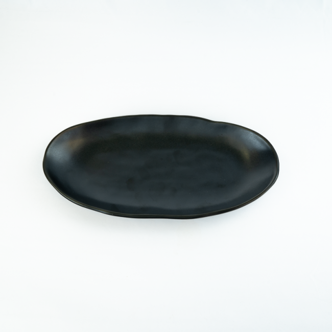 Prato oval 28,5x14CM."preto fosco"