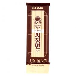 Macarrão jjajang coreano...