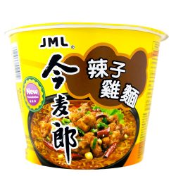 Macarrão instantâneo com...