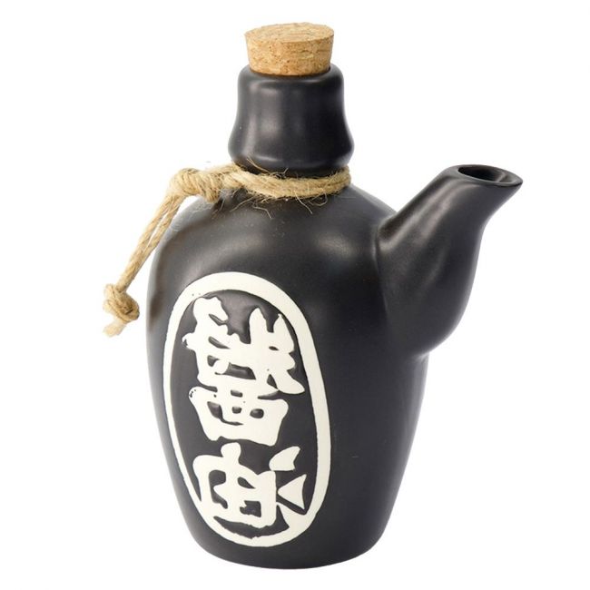 Jarra de molho de soja 170 ml.Letra preta e branca