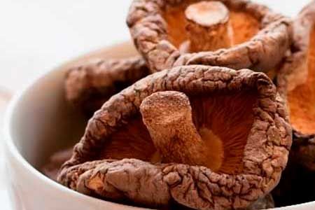 Cogumelos e Legumes Secos